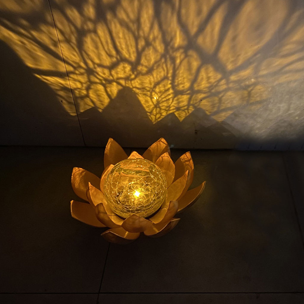 Lotus Shaped Garden Solar Ligh - đánh giá và giá Outdoor Lighting For Christmas